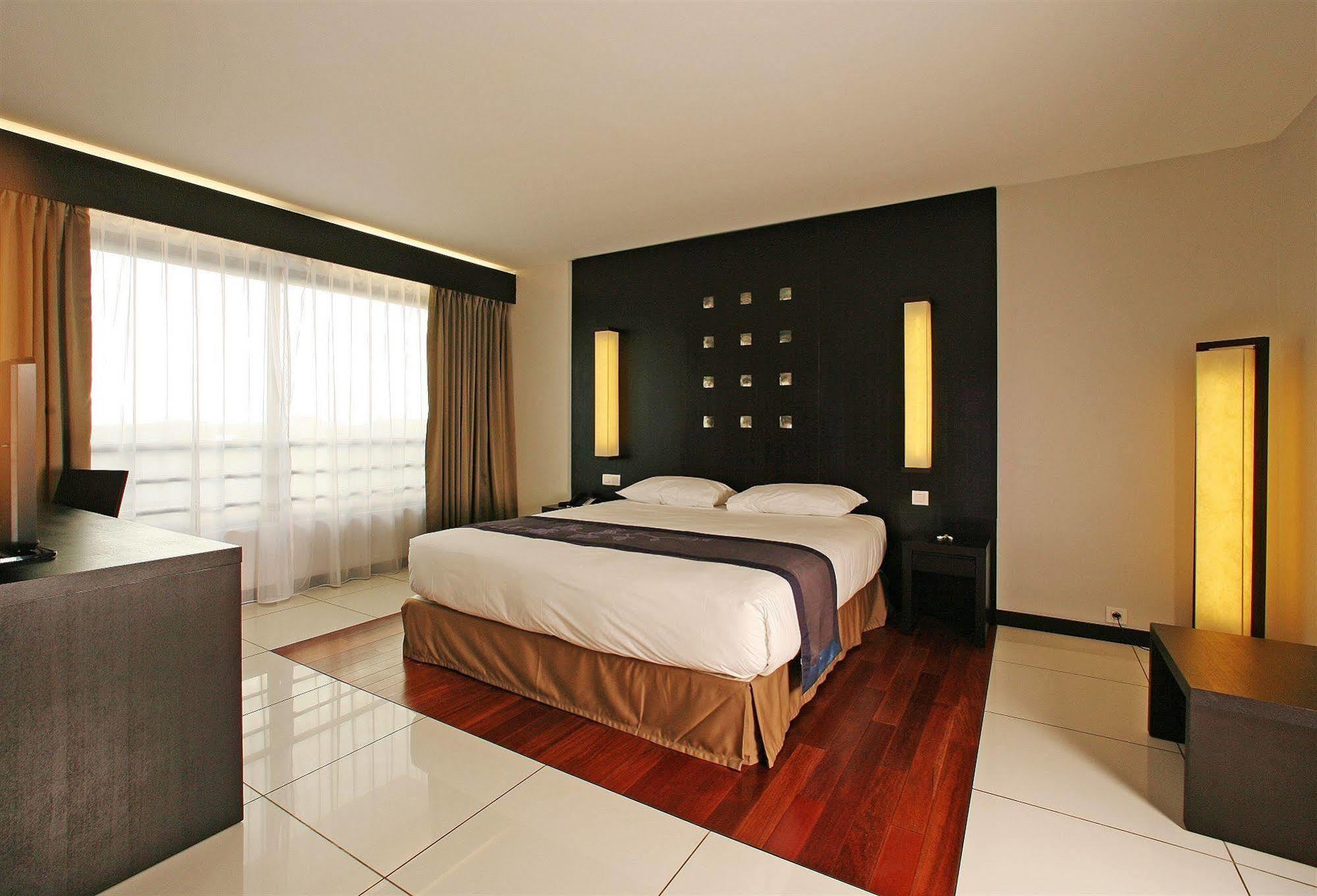 Hotel Tahiti Nui Papeete  Ngoại thất bức ảnh